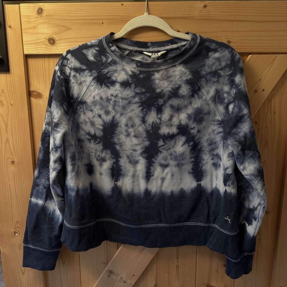 XS Joy Lab Tie Die Sweatshirt